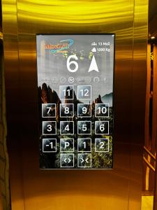 DXN STUDIO 8 by Stefan Building Promenada 2