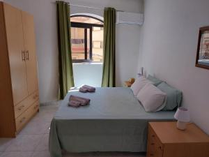3 Bedrooms apartment 160sqm Balluta Bay by walk!