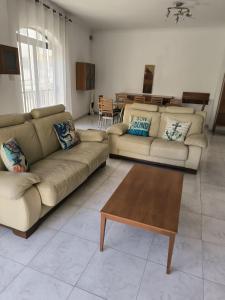 3 Bedrooms apartment 160sqm Balluta Bay by walk!