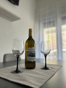 Apartments Dobrenić