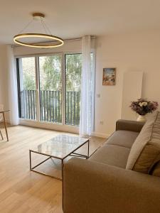 Nice flat Paris Clichy