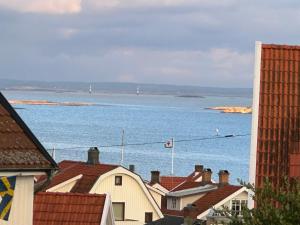 Sommarlägenhet nära Smögenbryggan