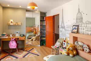 Villas Magnifique Villa avec Jardin et Piscine proche Paris - Sevres : photos des chambres