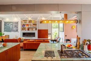 Villas Magnifique Villa avec Jardin et Piscine proche Paris - Sevres : photos des chambres