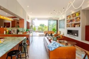 Magnifique Villa avec Jardin et Piscine proche Paris - Sèvres - 沙维勒