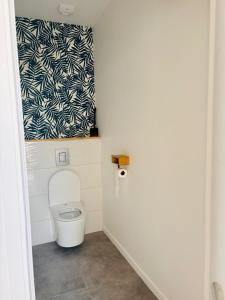 Villas Maison Privee, Calme, parking, Jardin : photos des chambres