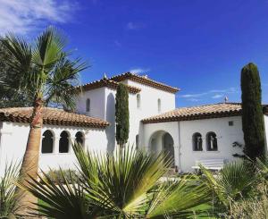 Maisons de vacances Cosy apartment close to beach, great views & pool : photos des chambres