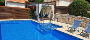 Rustic Apartment Mariva