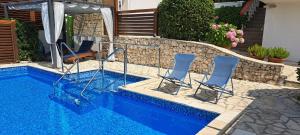 Rustic Apartment Mariva