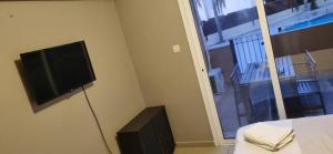 2br-7 Guests-Free Parking-Pool-AirCon - Ubytování bez kategorie ve městě Paralimni