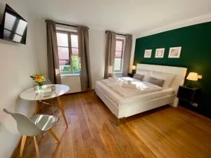 Apartments am Markt - آنغرمونده