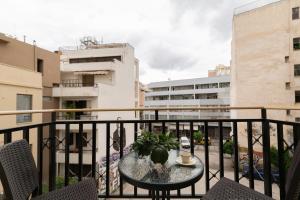 Athens Center 2A Residence by Hestia Properties