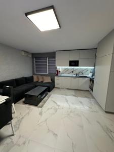 Apartment with Terrace room in Complex Yavor