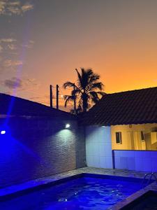 BLUE FRONT HOUSe