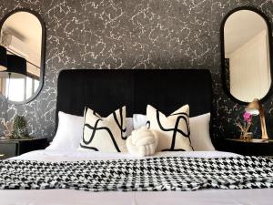 Luxury Lodge on 489