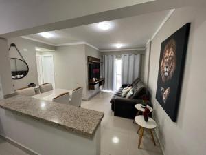 Apartamento com vista para o mar e sacada gourmet