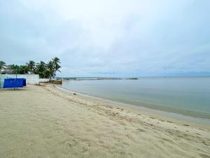 Magico Apartamento Frente al Mar 4 Habitaciones BM63