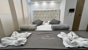 Aptos y Apartaestudios frente al Malecón y el Embalse, Zona Gastronómica, a 8 minutos de la Piedra del Peñol, TODO CERCA!!!