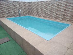 CASA COSTA DO SOL, Com Piscina e Churrasqueira !!!