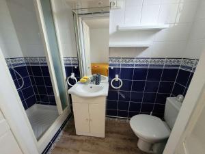 Appartements Appartement cosy 4 pers avec balcons a 2 min de la plage - FR-1-672-36 : photos des chambres