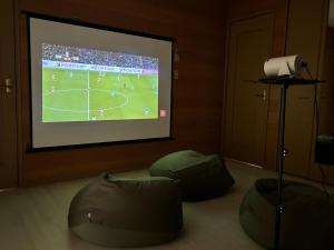 Tokyo log house with Free parking