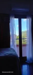 Victoria 3 Bed and Breakfast - González Catán