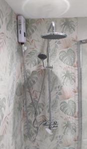 Estia - Detached House