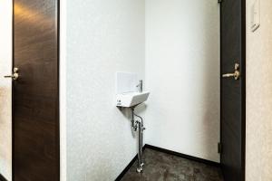 84-3, Shiomi 201, Entire room for rent
