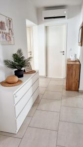 House Laguna Apartment II