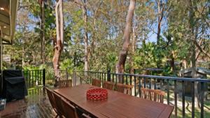 Paralia by HolidayCo