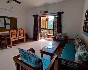 Ronnes 2BHK Lagoon Apartment -Calangute