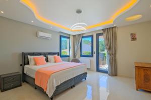 Infinity Olive Villa