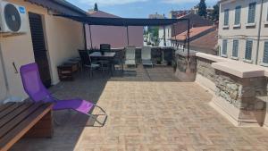 Apartment in centre with huge terace