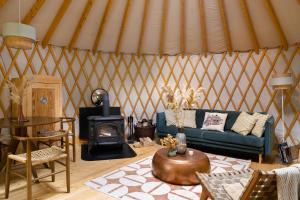 Dacza Puchacza Glamping