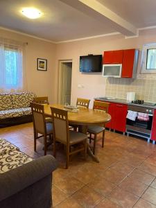 Two-Bedroom Apartment with Terrace room in Apartments Villa-G Lustica