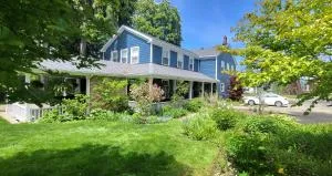 The Royal Manor Inn - Newfane