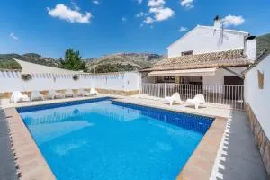 Cortijo El Llano - Las Lagunillas