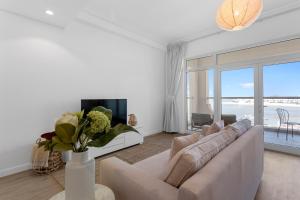 Exquisite 1BR with Private beach in Palm Jumeirah