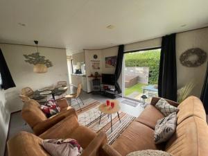 Natur pur NrN6 strandnahes Ferienhaus natureingebunden, Familien- und hundefreundlich