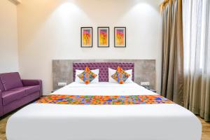 FabHotel Global Spaces - Nr NESCO Exhibition Center