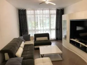 La Sapiniere - 克兰杰维耶