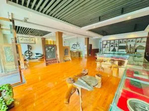 The Mountain and Views Guesthouse - Yongshun