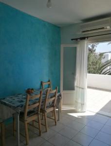 Ekaterini apartment in Aliki