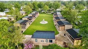 Estivo Premium Mobile homes on Holidaypark TerSpegelt - Hapert