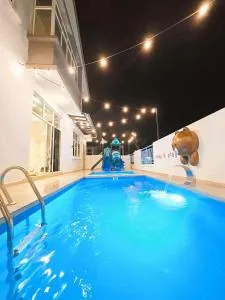Desaru Kids Water Slide Pool & BBQ Homestay - Kampung Tengah