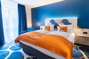 Holiday Inn - the niu, Stream Mönchengladbach - Dahl