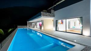 Villa Murano - Luxury with Panoramic Sea Views