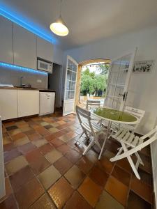 Villas Belle Villa avec Piscine : photos des chambres