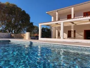 Holiday house BELLA LUNA - Gustirna