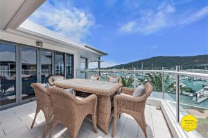 Penthouse living at the Port of Airlie